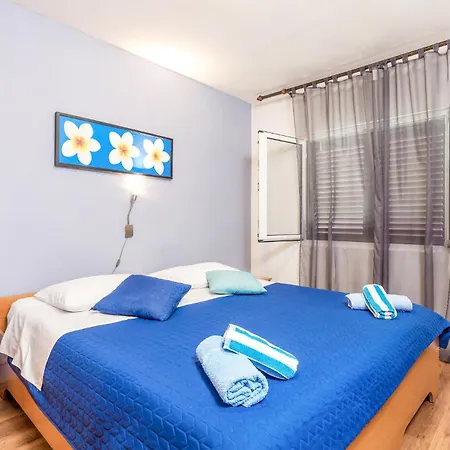 Beautiful In With Kitchen * Mali Lošinj